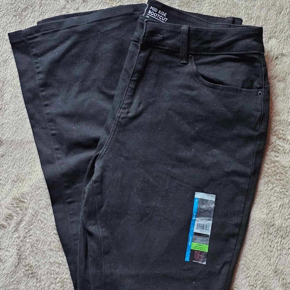 No Boundaries Women's Bootcut Jeans Size 15 NWT